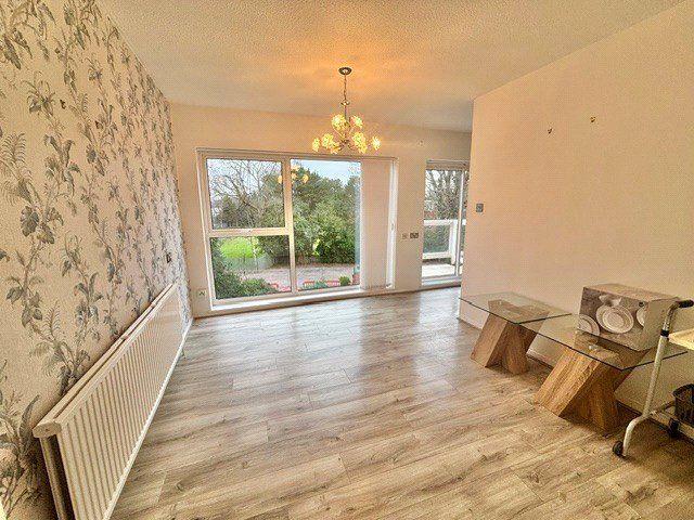 Property photo 2 of 9 Picture No. 07