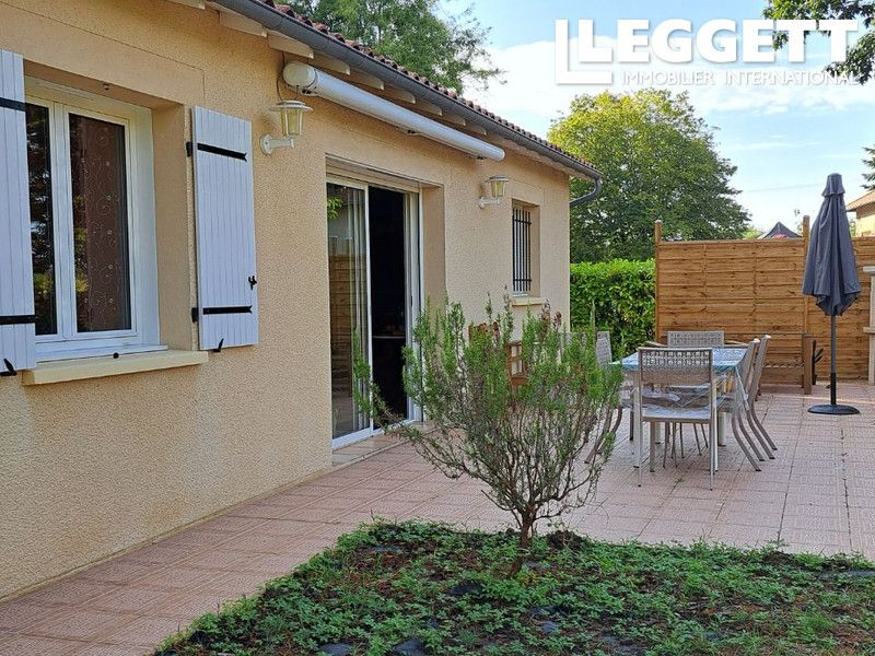 Property photo 2 of 10