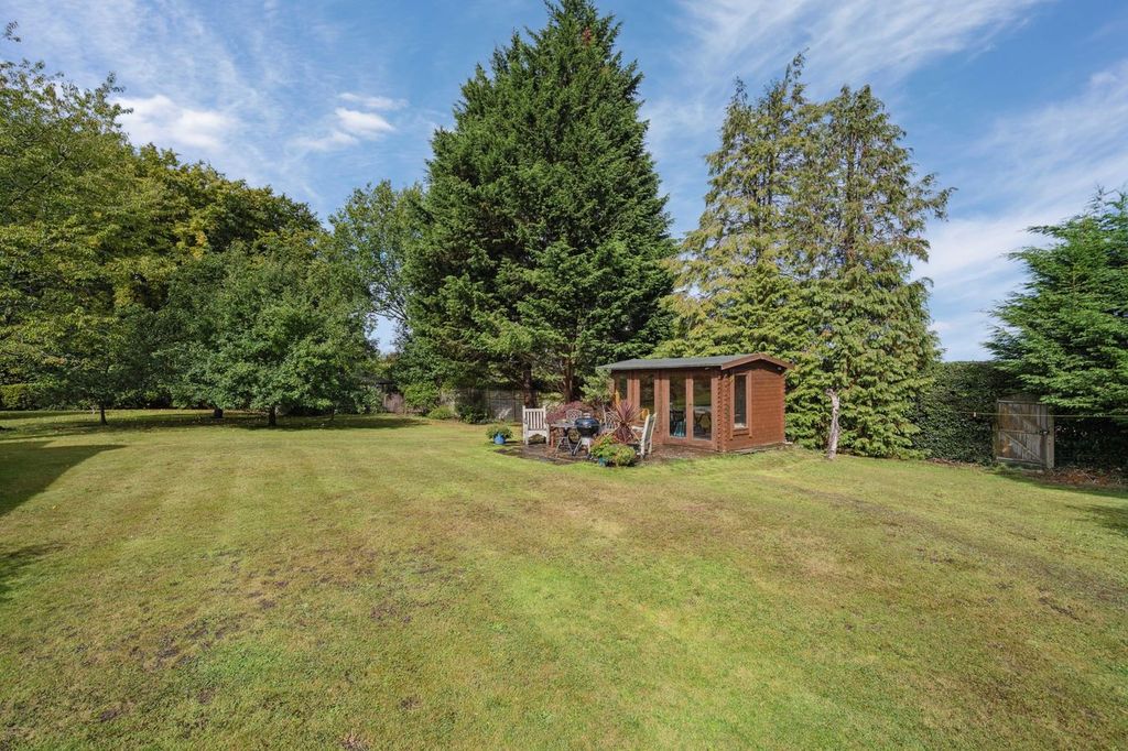 Property photo 3 of 37