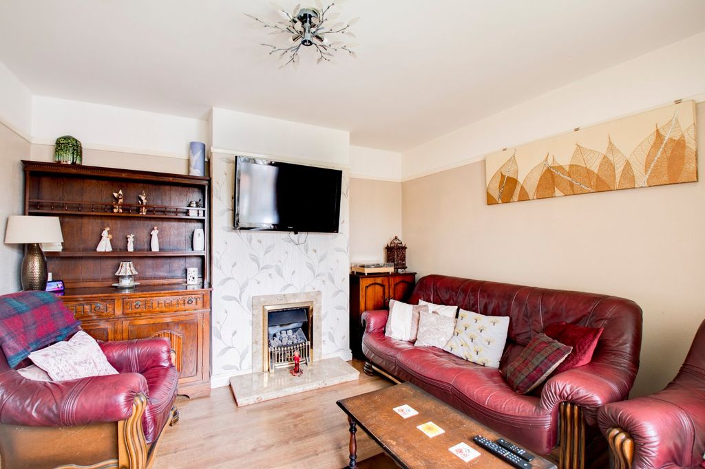 Property photo 2 of 14 Picture No. 06