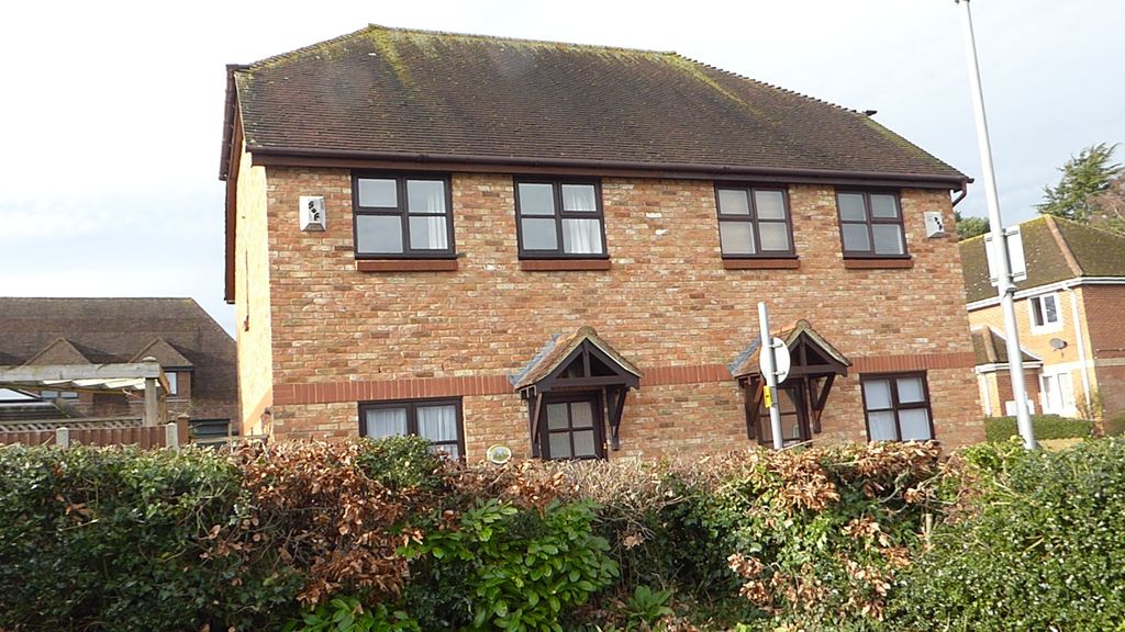 Property photo 2 of 17 3995082