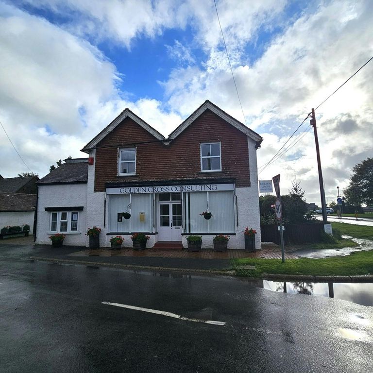 Property photo 1 of 5 20251020_102513_Resized.Jpg