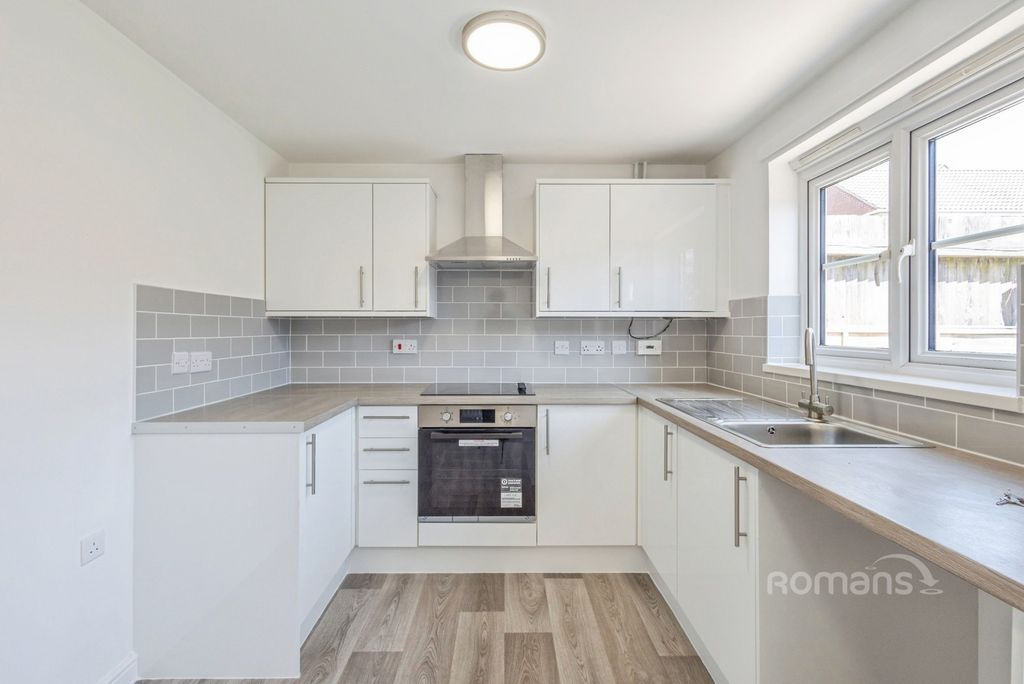 Property photo 2 of 11 Pbox-Img.Jpg