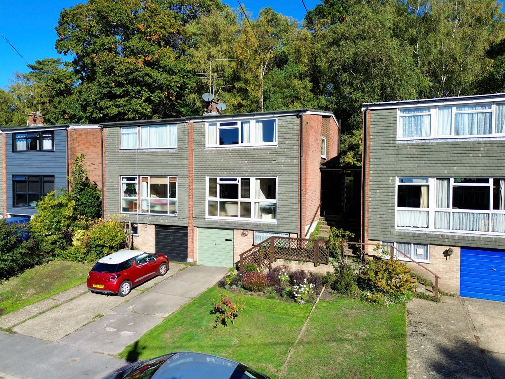 Property photo 1 of 20 Dji_0246.Jpg