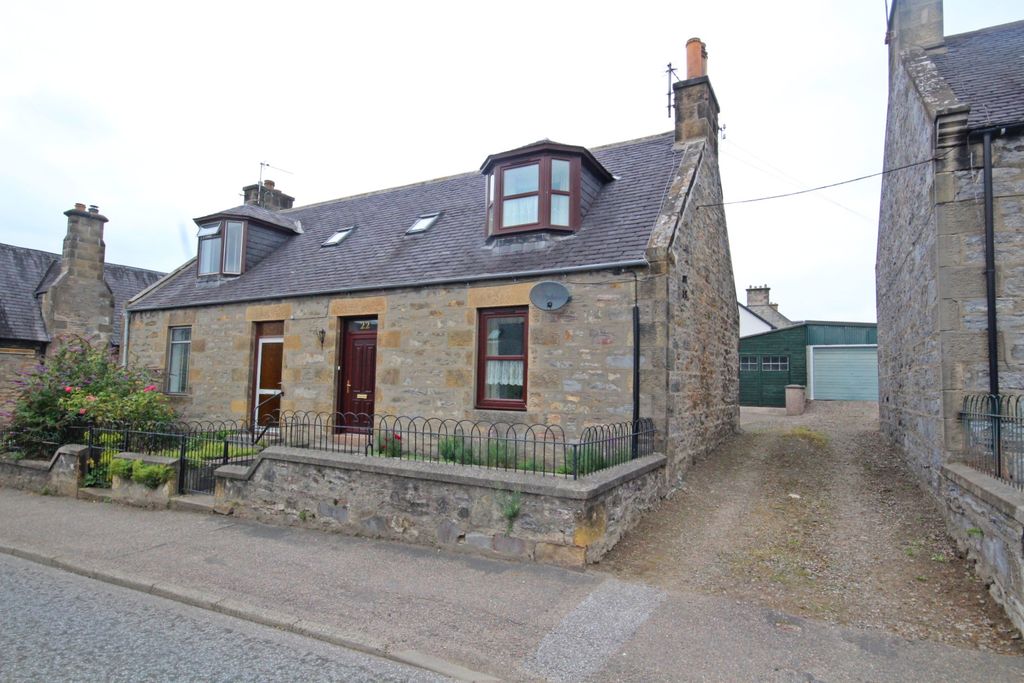 Property photo 1 of 12