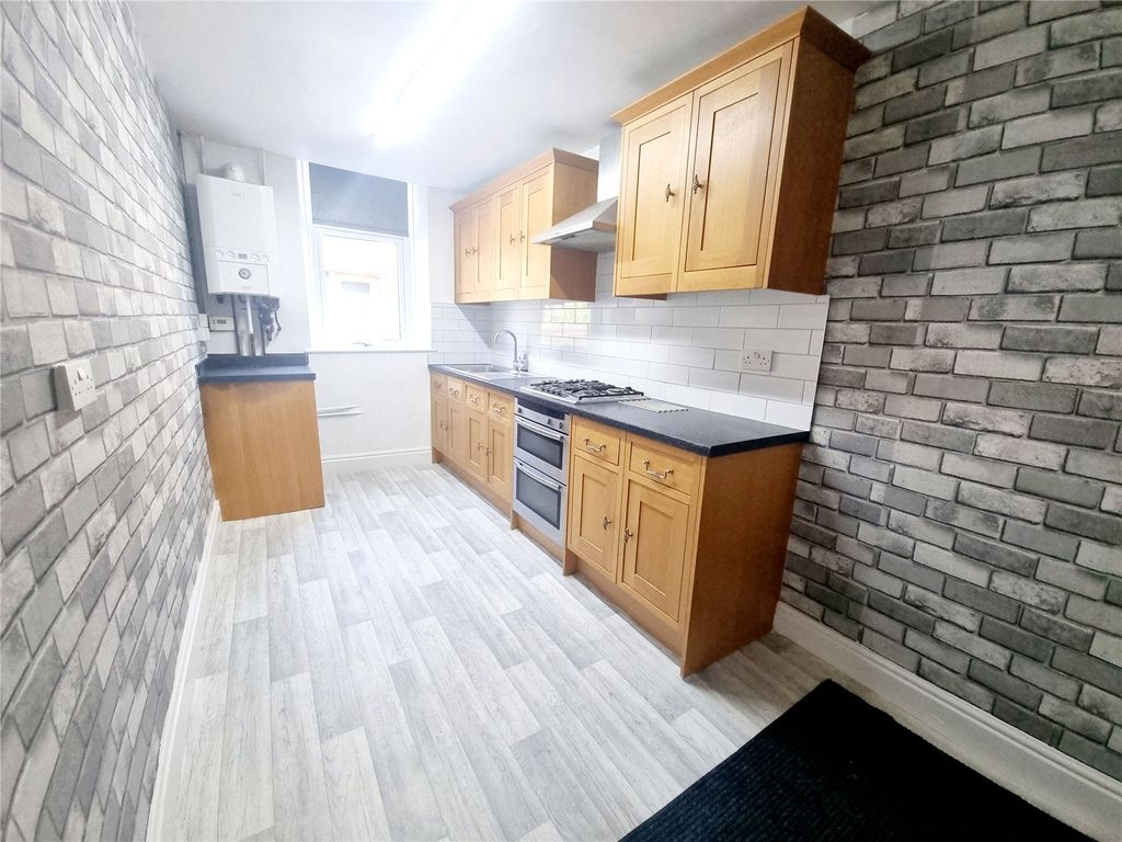 Property photo 3 of 10 Picture No. 08