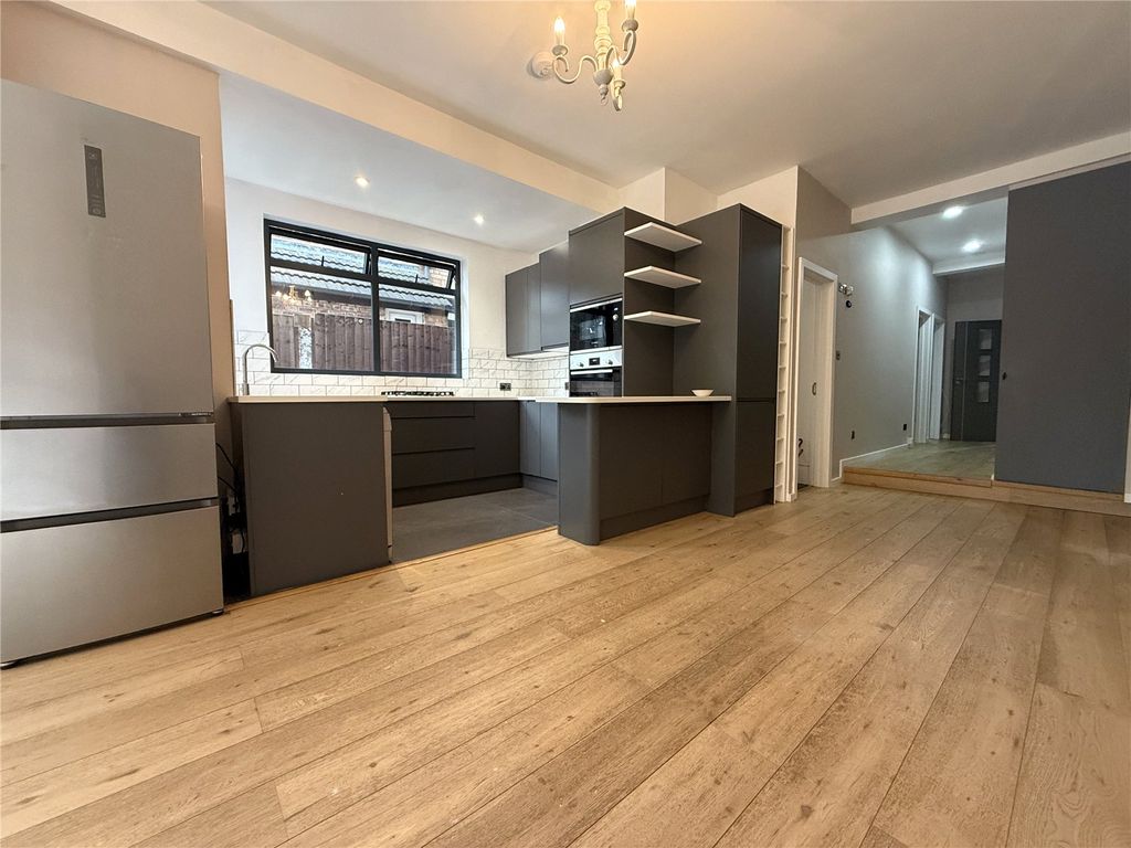 Property photo 1 of 16 Picture No. 36