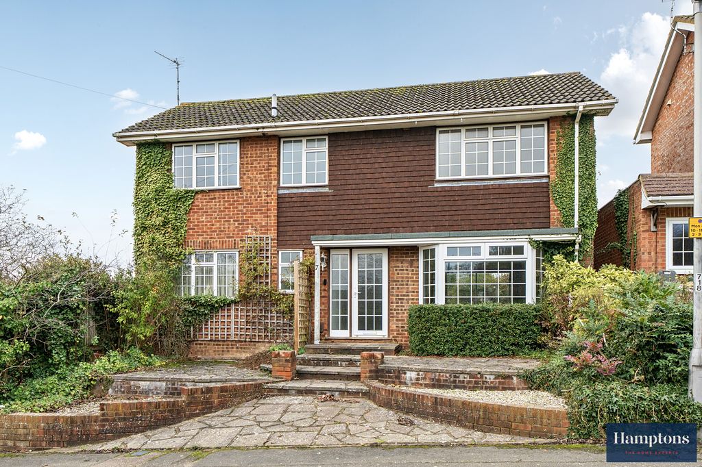 Property photo 1 of 12