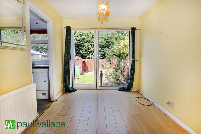 Property photo 3 of 11 Dining Room