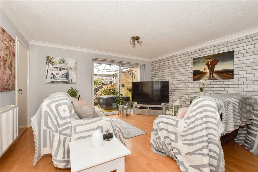 Property photo 1 of 12 Lounge/Dining Room