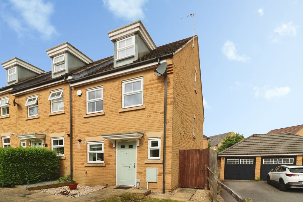 Property photo 1 of 18 Pbox-Img.Jpg