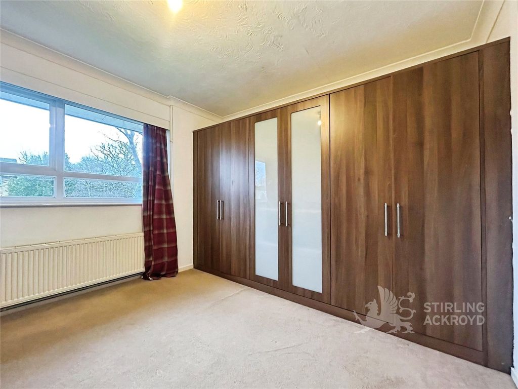 Property photo 3 of 7 Bedroom