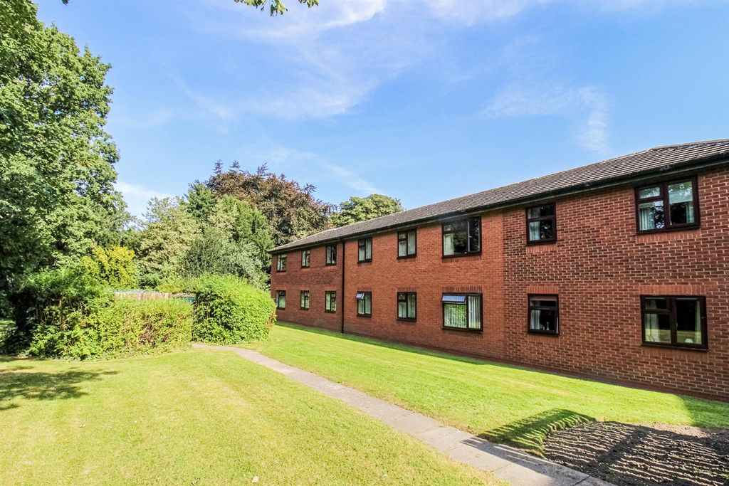 Property photo 1 of 7