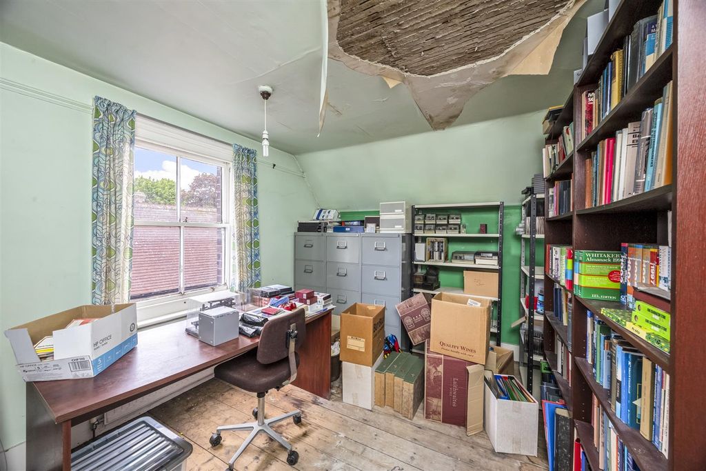Additional image 15 of 7 bed semi-detached house for saleKing Henrys Road, Lewes BN7