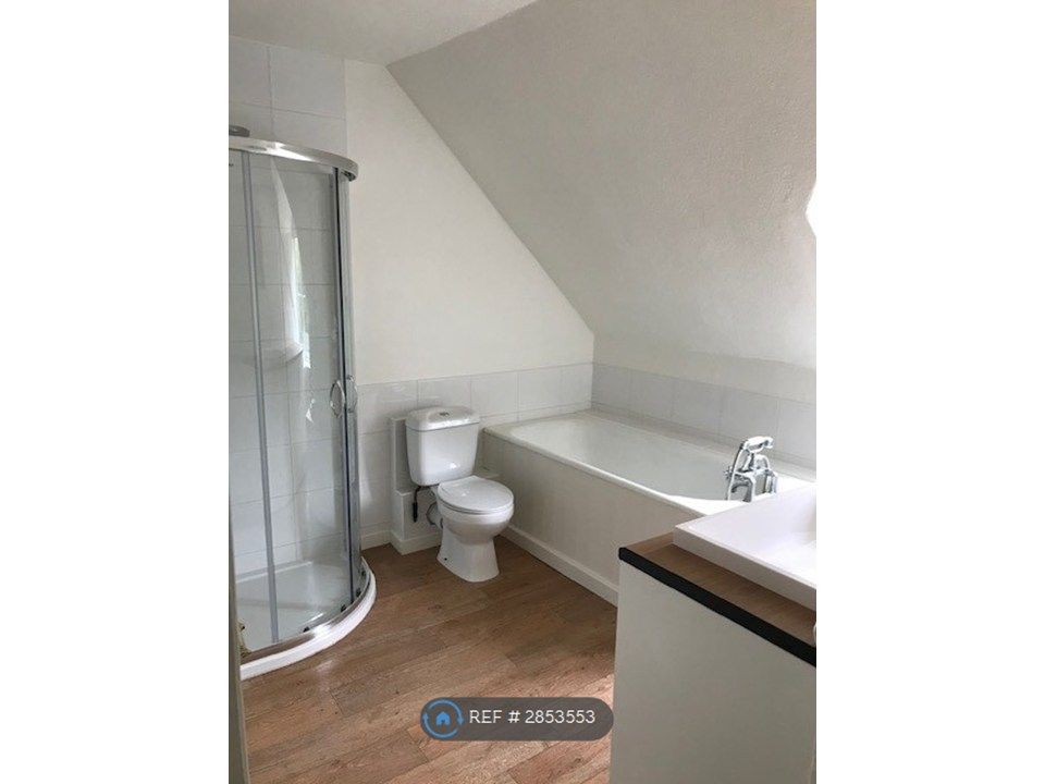 Property photo 2 of 13 Bathroom