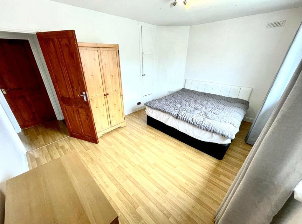 Property photo 1 of 5 Picture No. 02