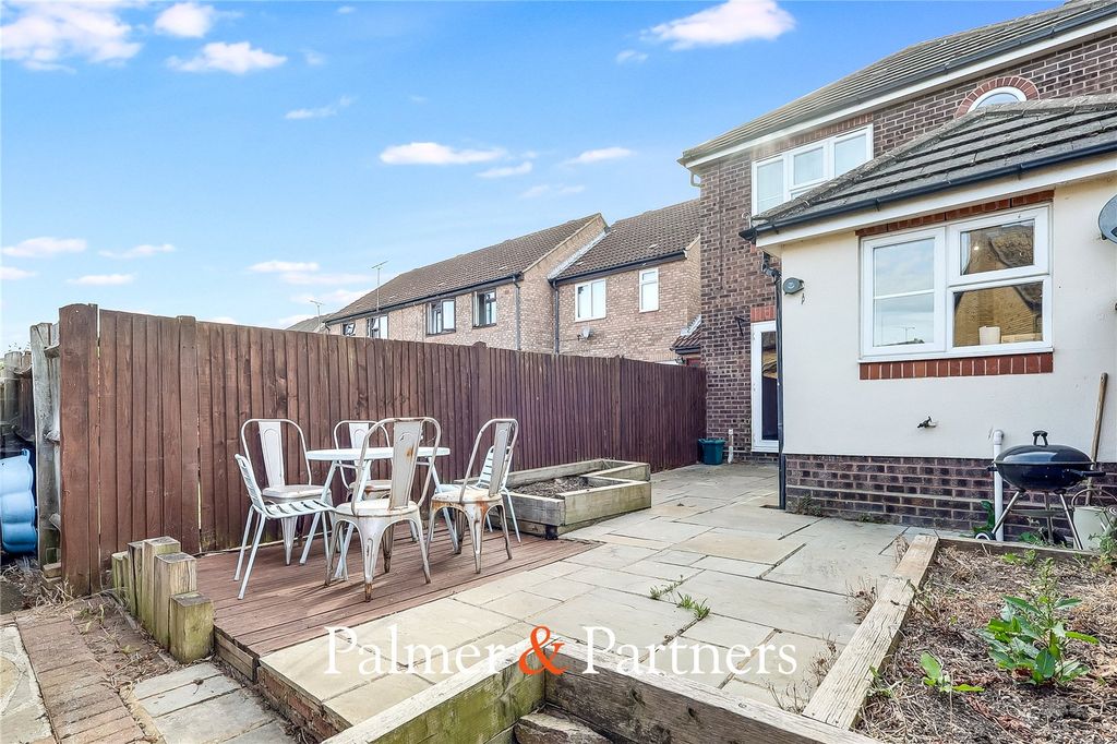 Property photo 2 of 12 Picture No. 11