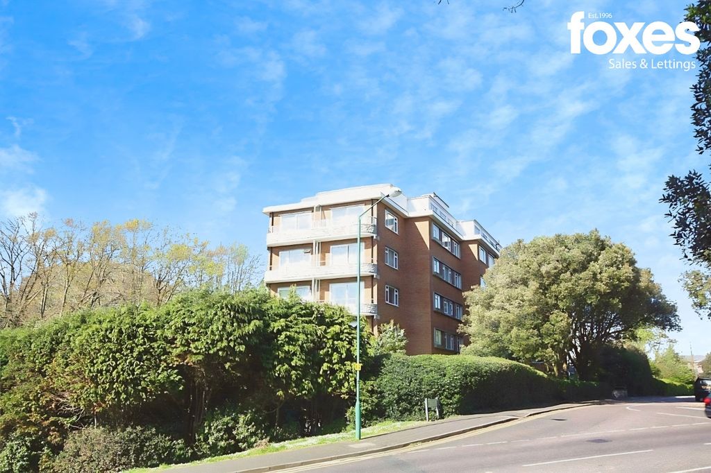Property photo 1 of 15 4501250