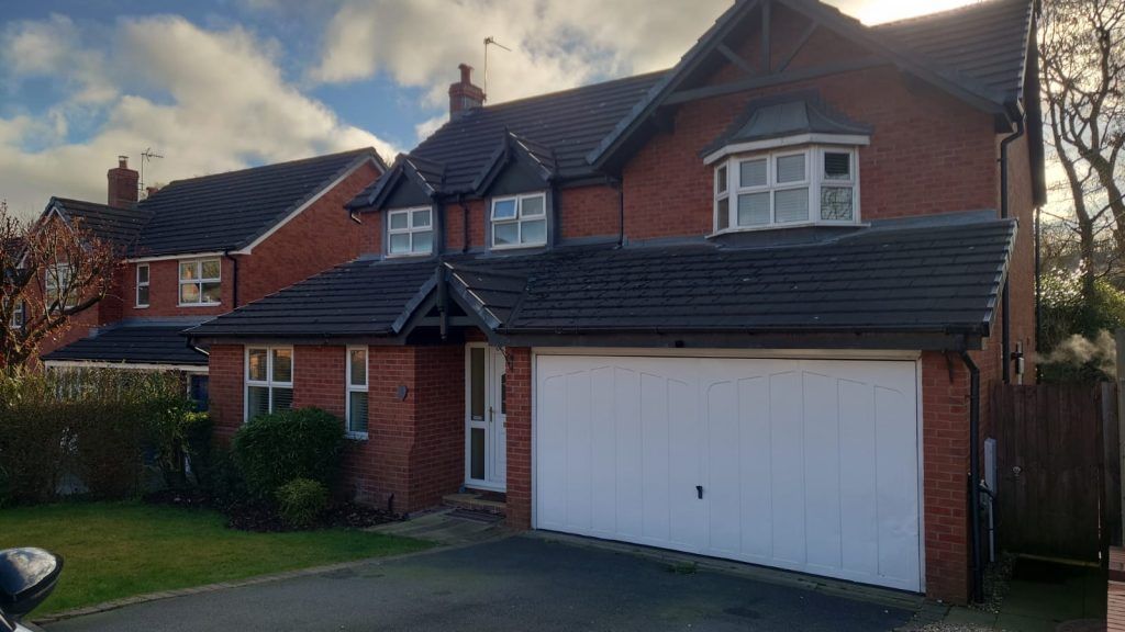 Property photo 1 of 18 8