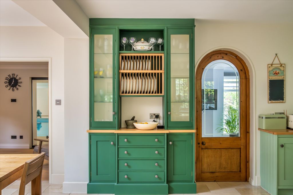 Additional image 13 of 8 bed detached house for saleLondon Road, Petersfield, Hampshire GU31