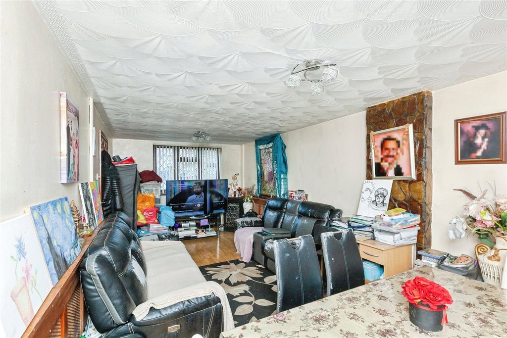 Property photo 3 of 18 Picture No. 18