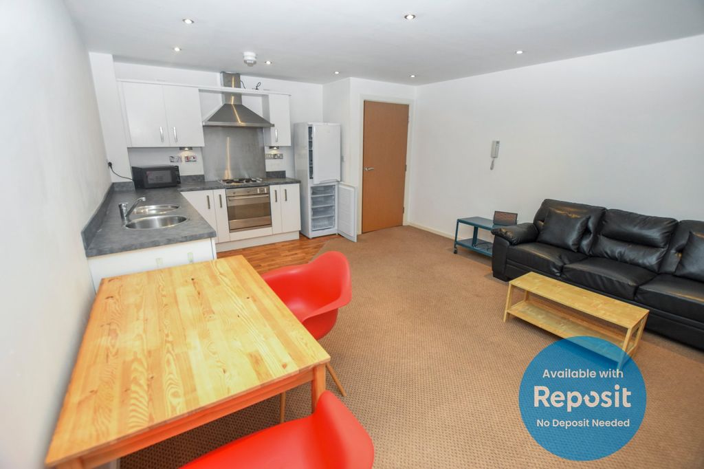 Property photo 3 of 11 Picture No. 23