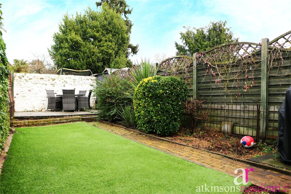 Property photo 3 of 20 Picture No. 18