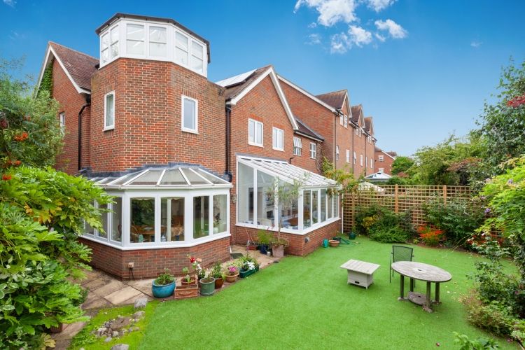Property photo 1 of 14 260353