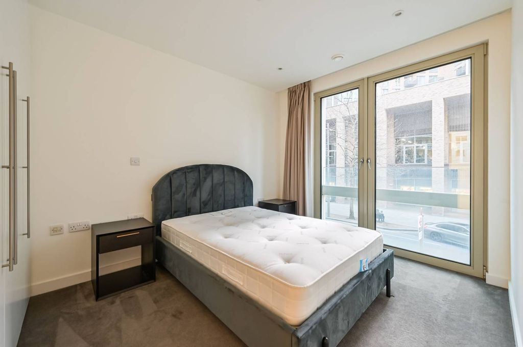 Property photo 3 of 7