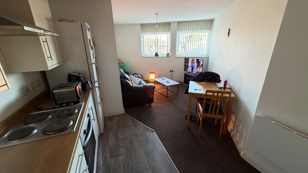 Property photo 2 of 4