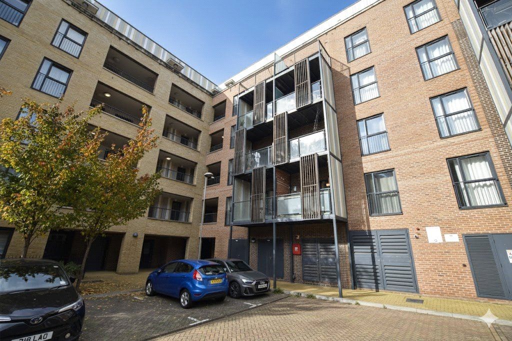 Property photo 2 of 11 Picture No. 01