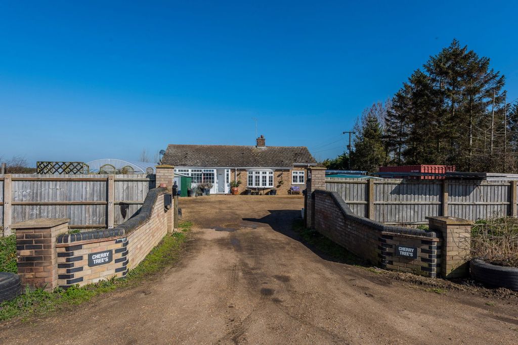 Property photo 1 of 20