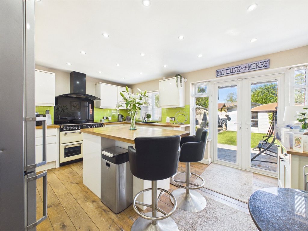 Property photo 3 of 15 Picture No. 04