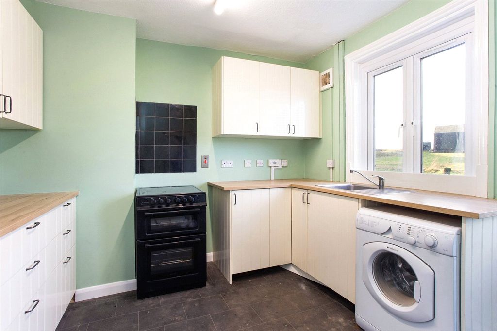 Property photo 2 of 23 Kitchen