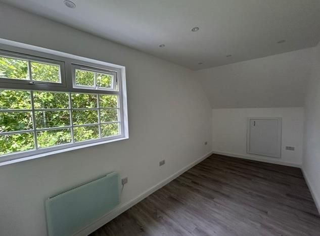 Property photo 3 of 6 6