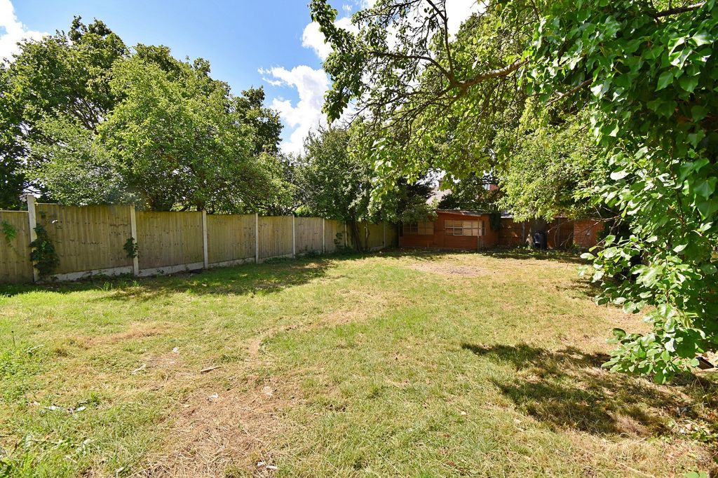 Property photo 3 of 18 Not Specified