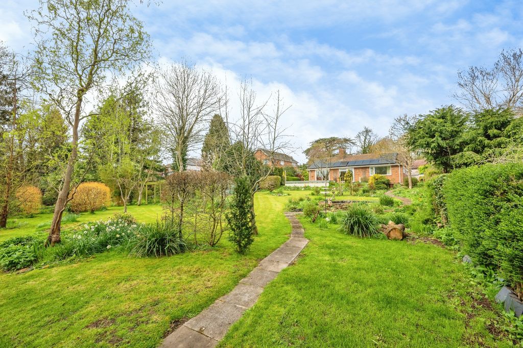 Property photo 2 of 18