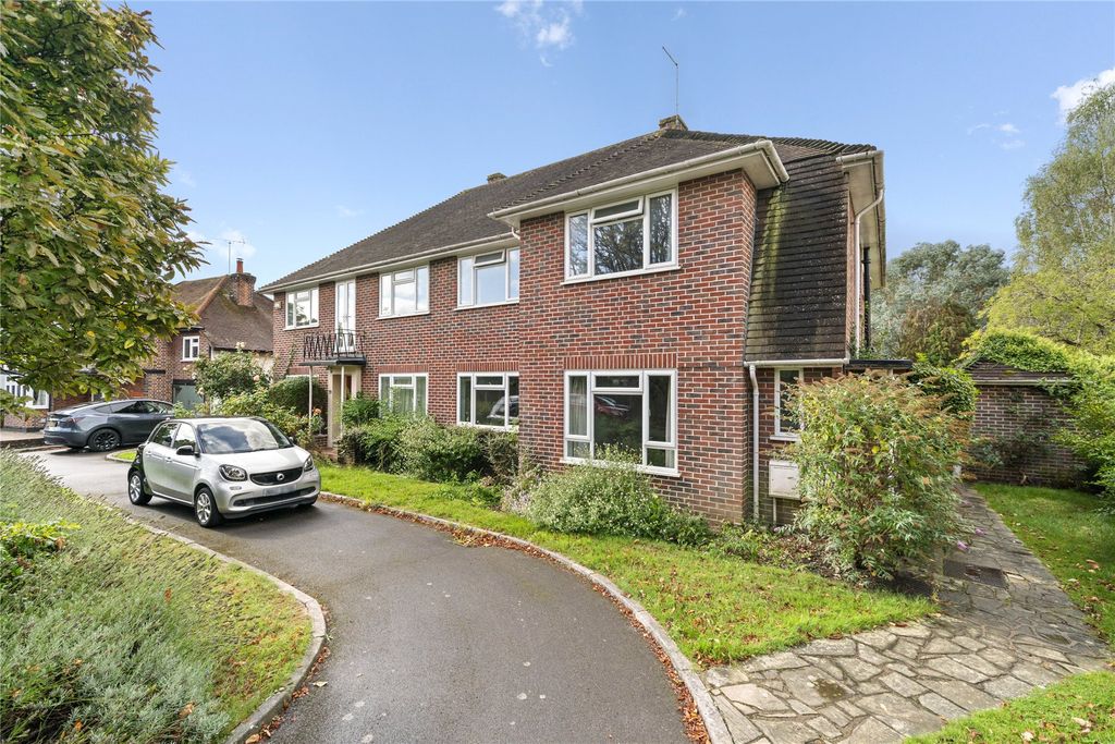 Property photo 1 of 12 External View