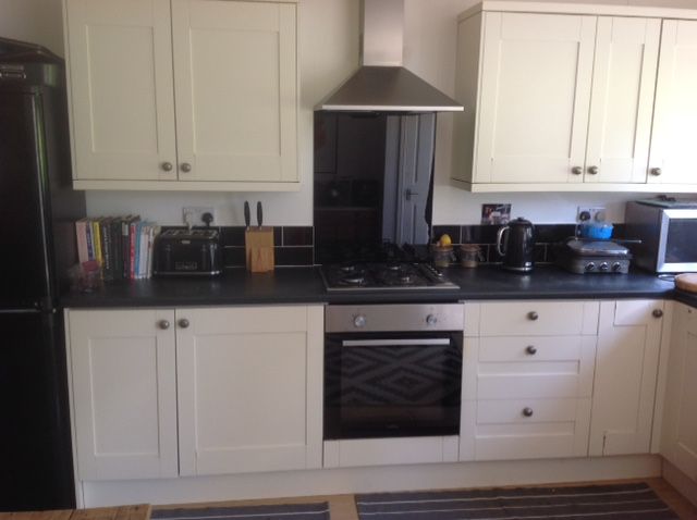 Property photo 3 of 8 Kitchen