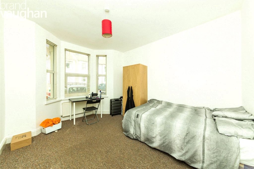Property photo 1 of 12 Picture No. 45