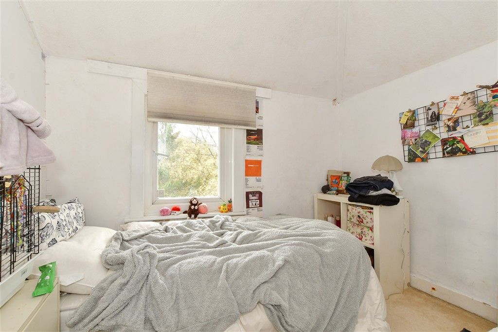 Property photo 1 of 8 Bedroom 1