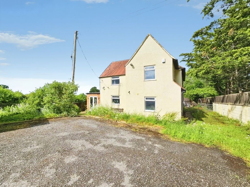 Property photo 3 of 32 Pbox-Img.Jpg
