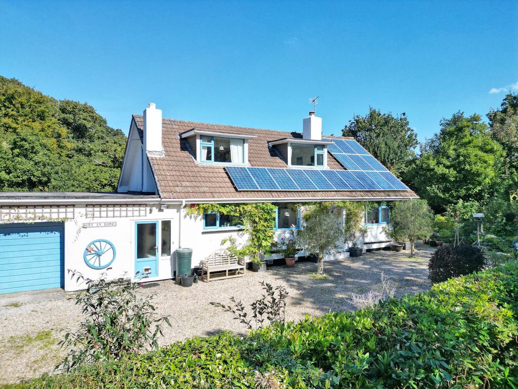 Property photo 1 of 16 Photo 1