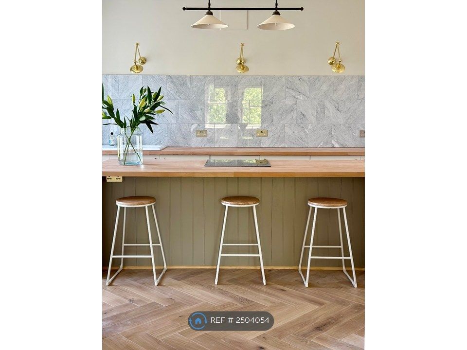 Property photo 1 of 14 Kitchen