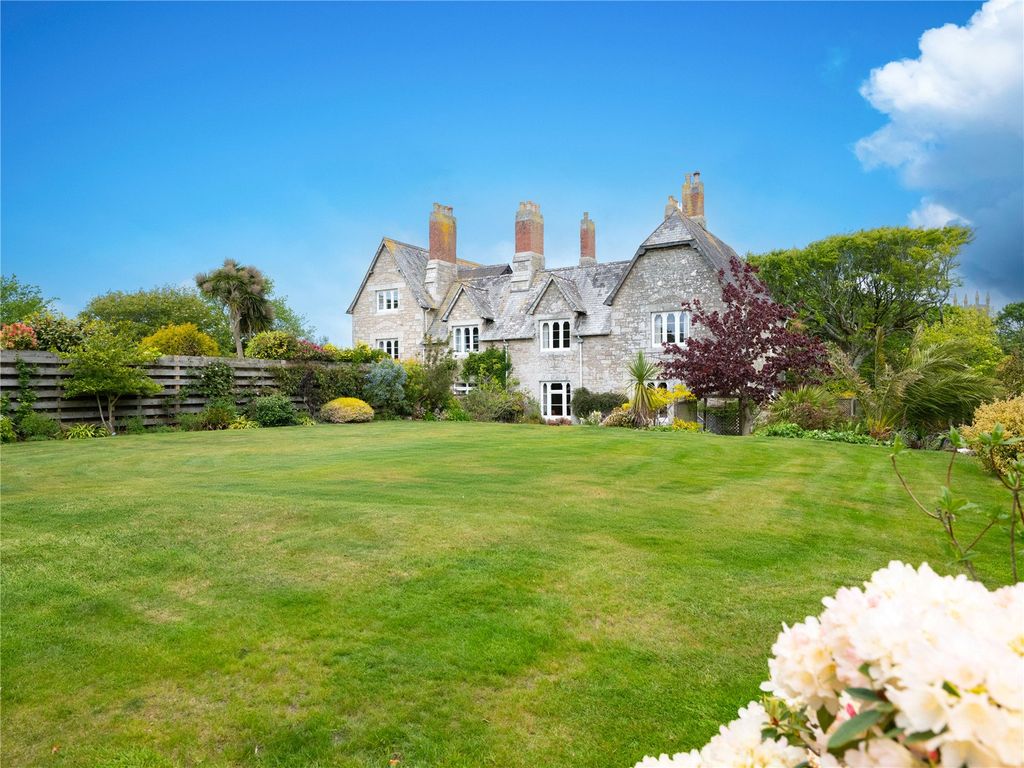 Property photo 1 of 26 House & Garden