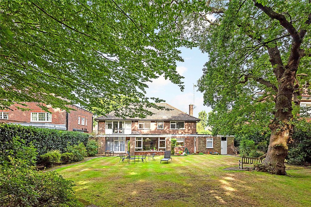 Property photo 1 of 10 Rear External