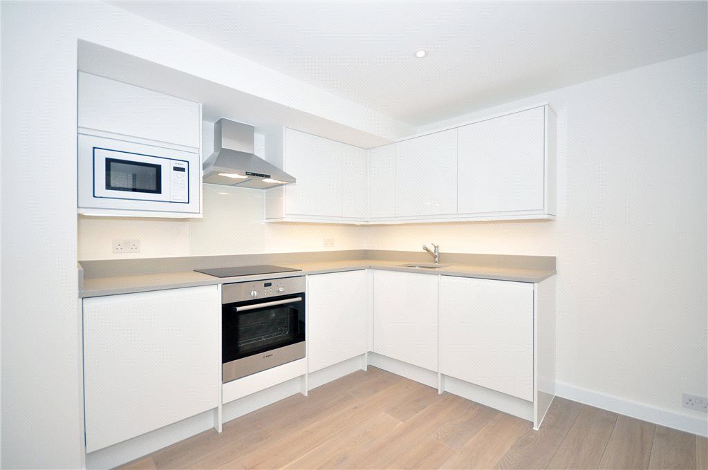 Property photo 2 of 7 Wellington Court