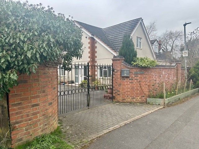 Property photo 1 of 21