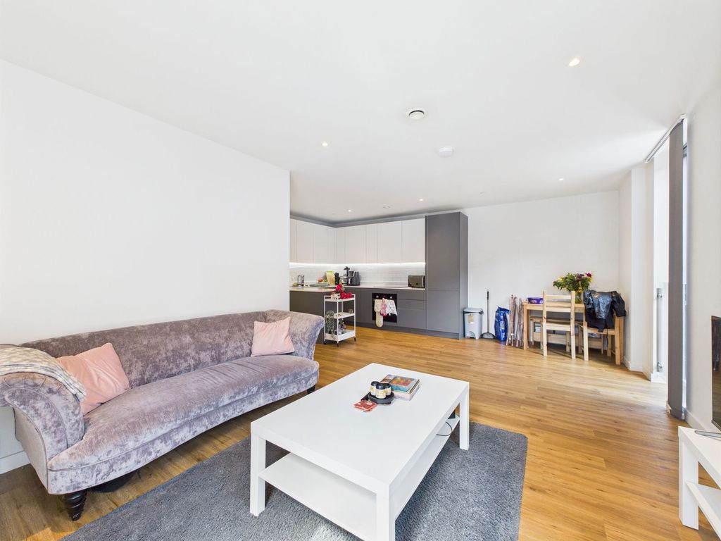 Property photo 2 of 13