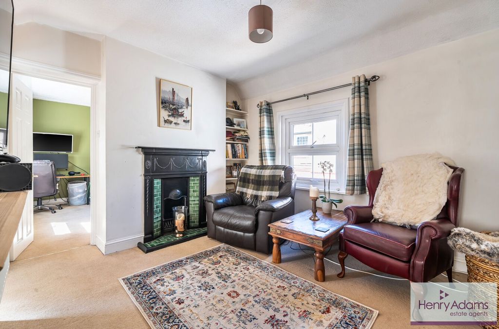Additional image 5 of 1 bed flat for saleStation Road, Liss GU33